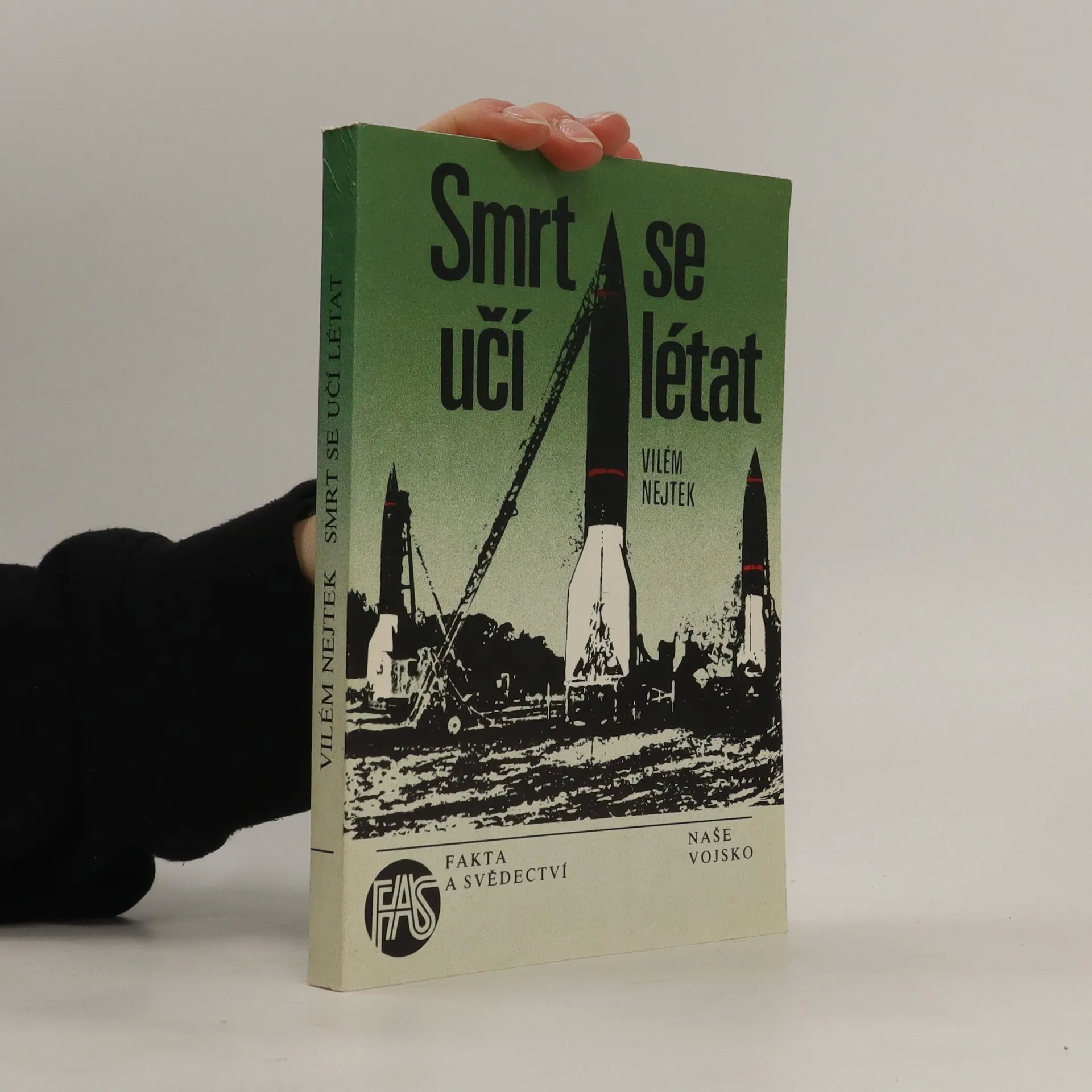 Smrt se učí létat